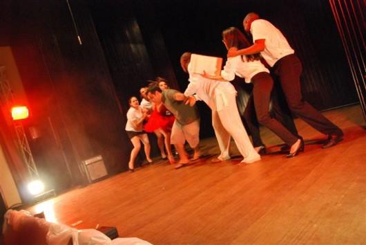 Aulas de teatro: Um bom remédio para perder a timidez, falar e se expressar melhor