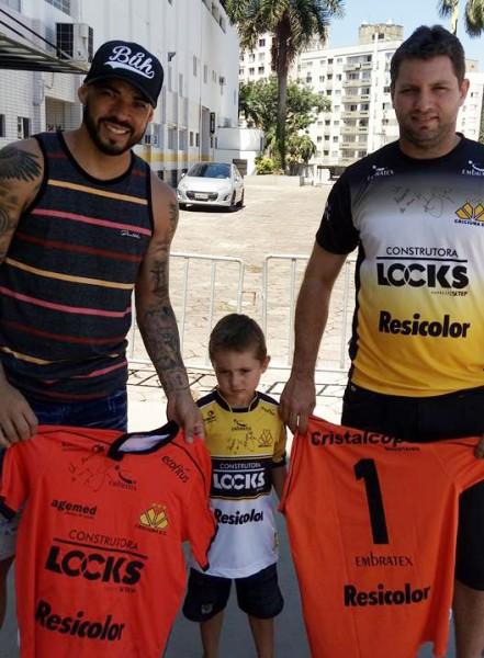 Após polêmica, Luiz presta solidariedade a torcedores do Tigre