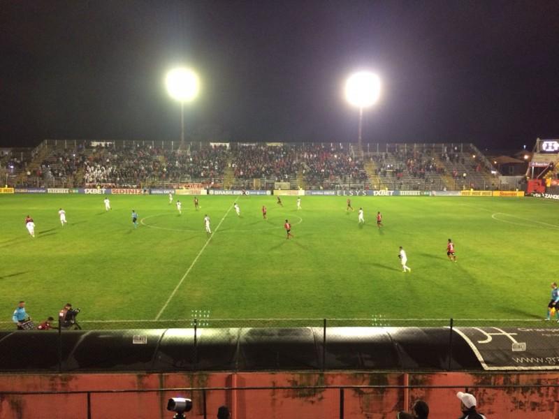 Após quatro jogos, Criciúma volta a perder na Série B 