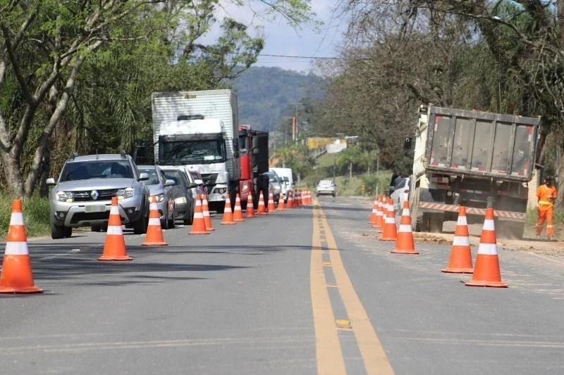 Obras alteram tráfego da rodovia SC-108 nesta sexta-feira