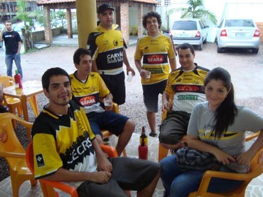 Happy hour tricolor