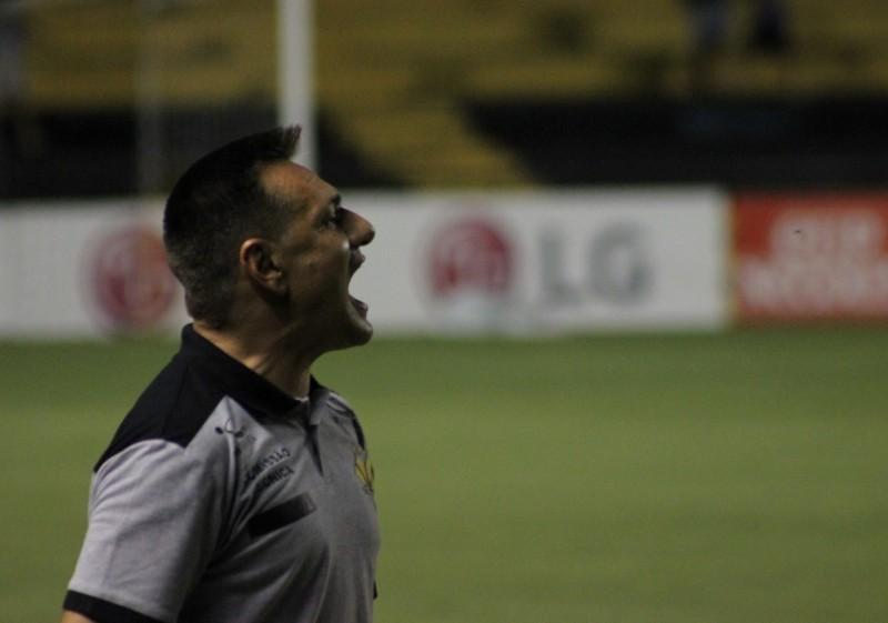 Empate com o líder pressiona Criciúma por vitórias no Majestoso