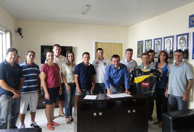 Com entrada de novo parceiro, Anjos do Futsal ultrapassará a marca de 1 mil garotos