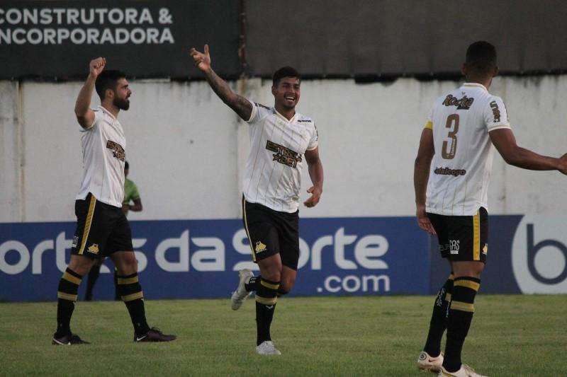 'Motivo de felicidade', diz Rômulo sobre Criciúma disputar uma final de estadual depois de dez anos