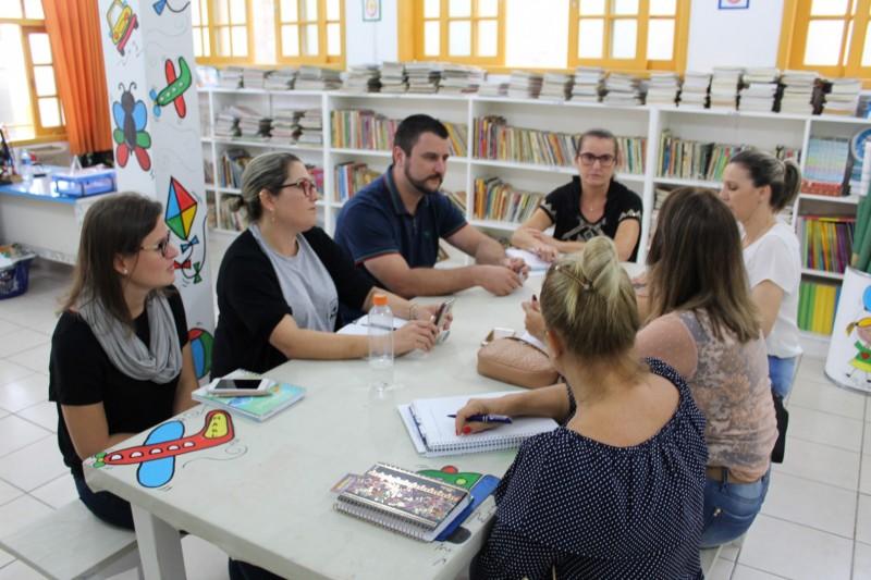 Projeto de empreendedorismo é desenvolvido em escola de Içara