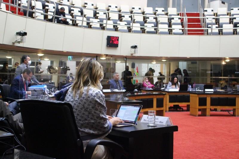 Tribunal rejeita inclusão de relatório da PF no 2º processo de impeachment