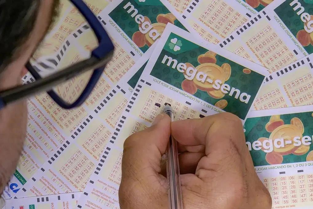 Mega-Sena sorteia prêmio de R$ 3,5 milhões nesta quinta-feira