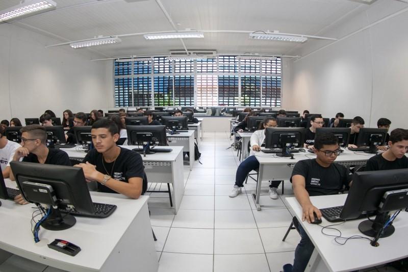 Senai oferece 5,8 mil vagas em cursos técnicos para 2020 