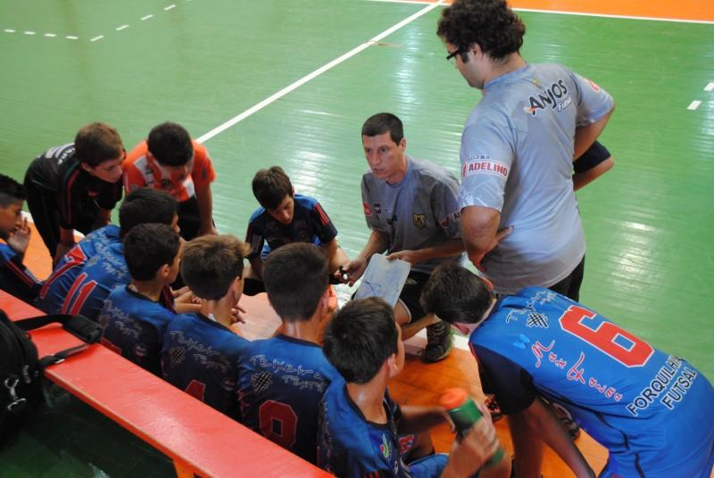 Forquilhinha na briga para avançar à 3ª fase do Estadual