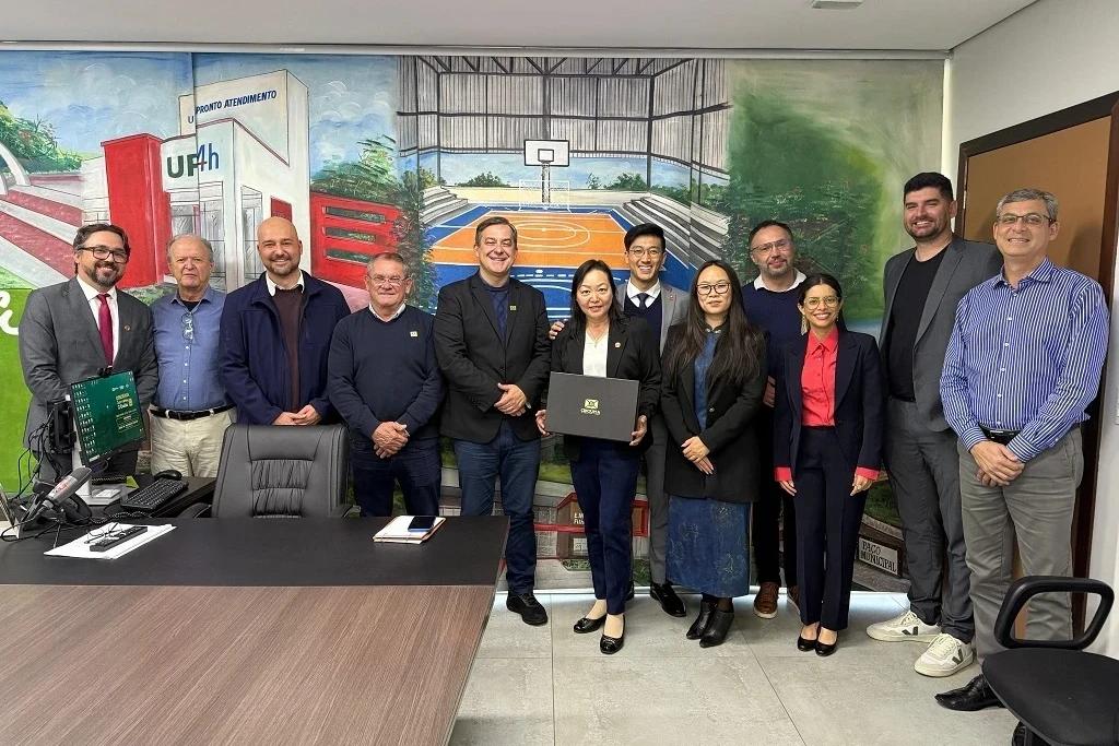 Criciúma recebe comitiva chinesa para apresentar potencialidades e estreitar relações comerciais
