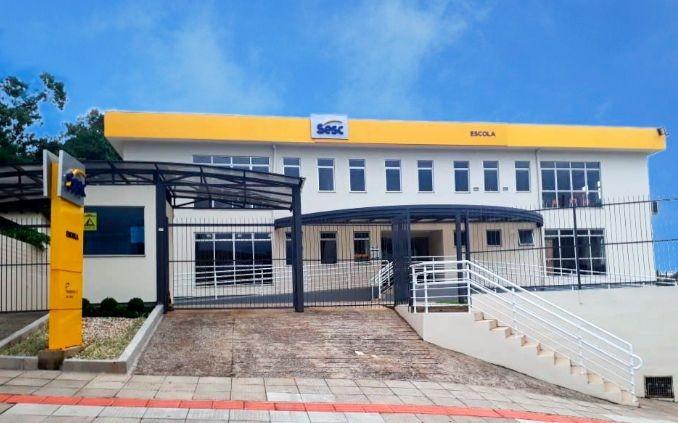 Sesc inaugura nova escola em Criciúma e quadra comunitária em Forquilhinha