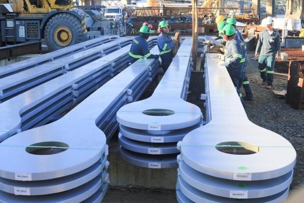 Novas peças chegam e restauração da Hercílio Luz entra na fase final