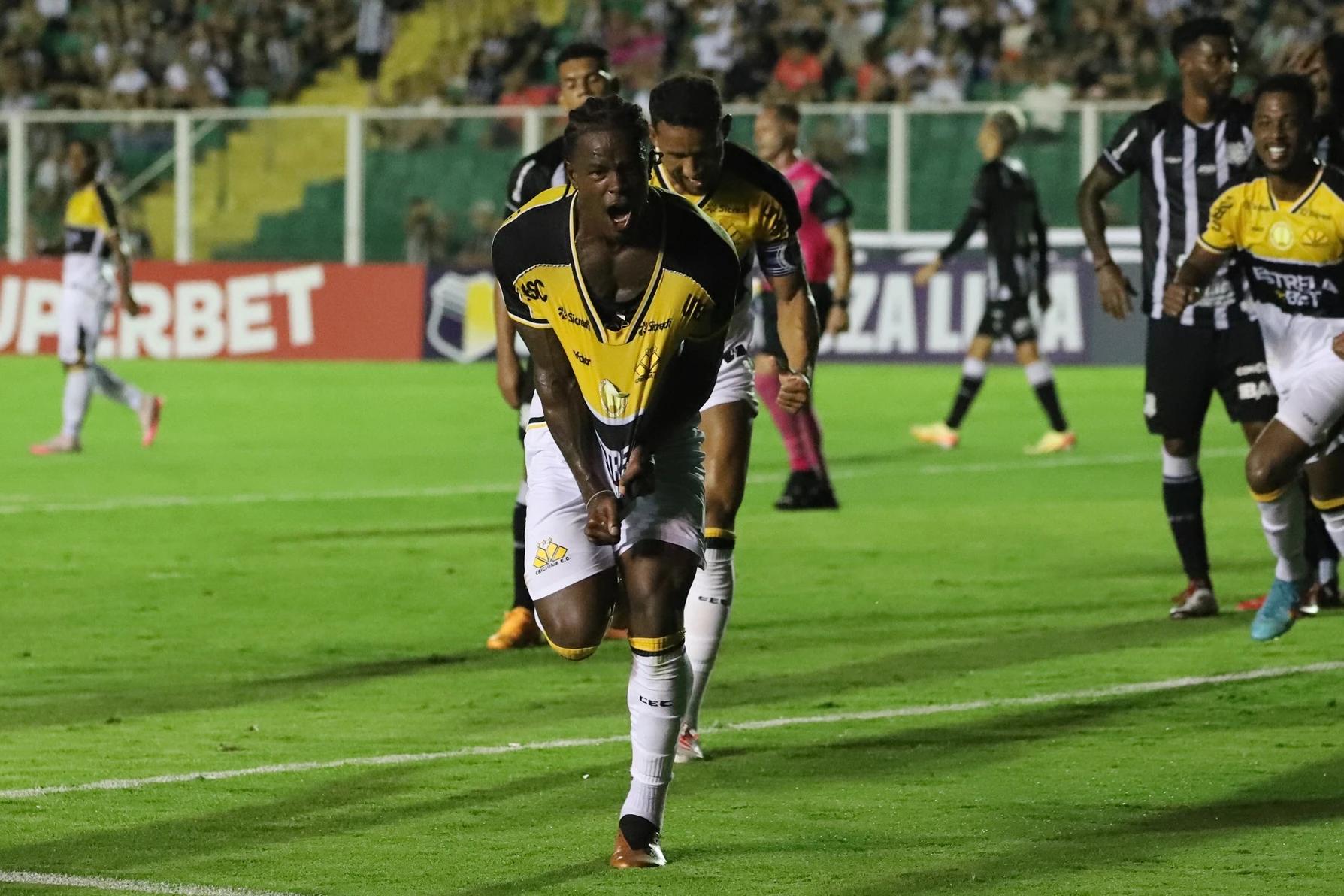Ítalo Rodrigues afirma que Eduardo Melo pode retornar ao Criciúma