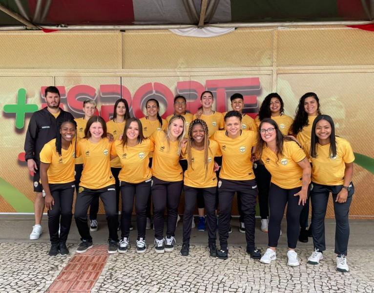 Handebol feminino de Criciúma termina primeiro turno do Estadual com vitória