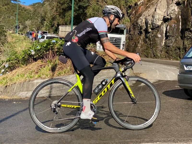 Atletas de Criciúma superam seus limites e disputam o IronMan em Florianópolis 