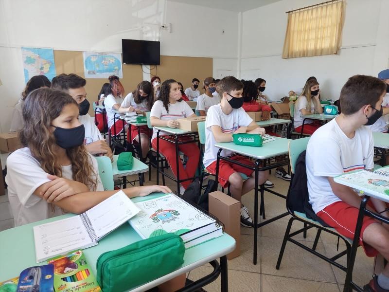 Içara conquista 16 medalhas na 25ª Olimpíada de Astronomia e Astronáutica