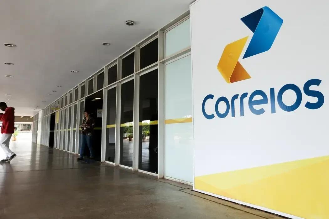 Beneficiários do INSS podem contestar descontos indevidos nos Correios