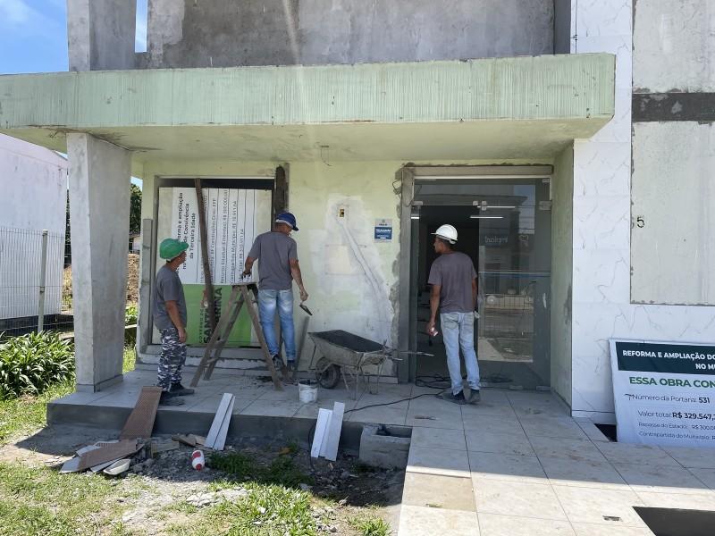 Reforma do Centro de Convivência da Terceira Idade entra na fase de acabamentos