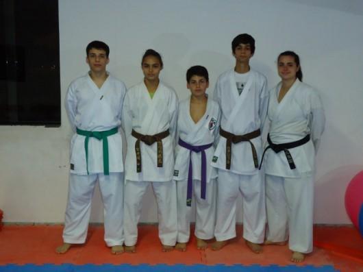 Karatecas participam do Campeonato Brasileiro em Vitória