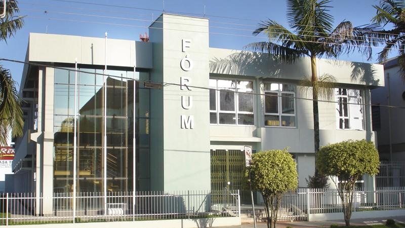 Acusado por assaltos no comércio de Braço do Norte é condenado a mais de 15 anos de reclusão