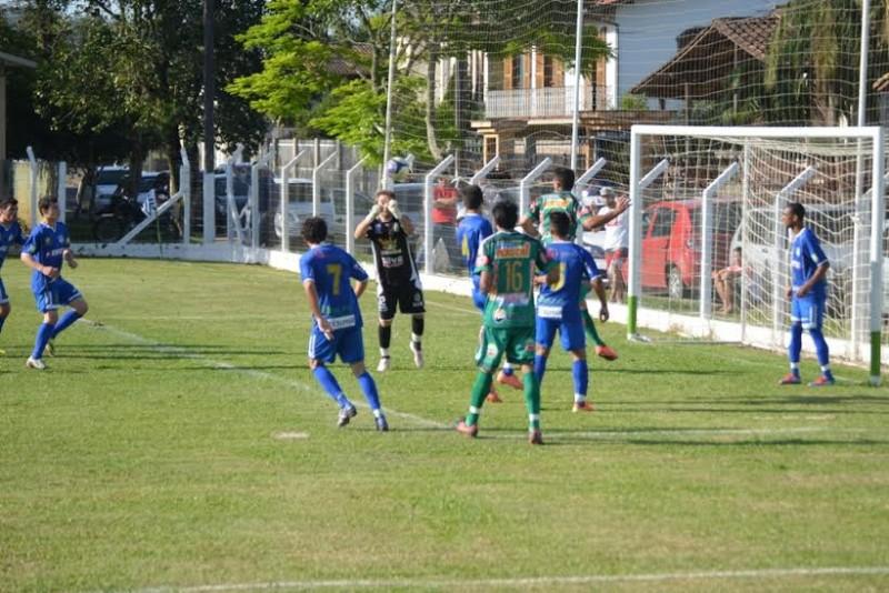 Tarde de gols na penúltima rodada do regional da Larm