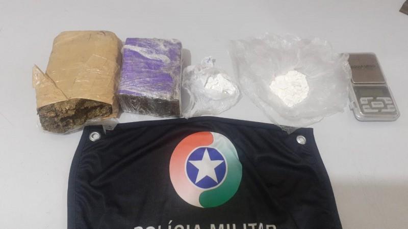 Polícia Militar apreende meio quilo de maconha em Criciúma 