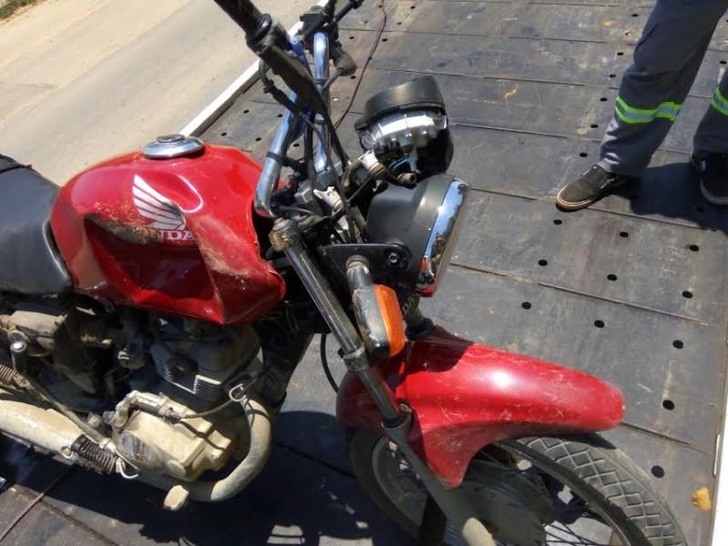 Jovem fica gravemente ferido em acidente na Luiz Rosso