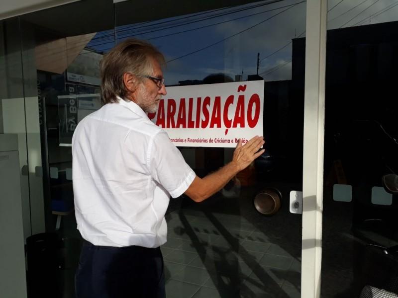 Bancários realizam nova paralisação em Criciúma