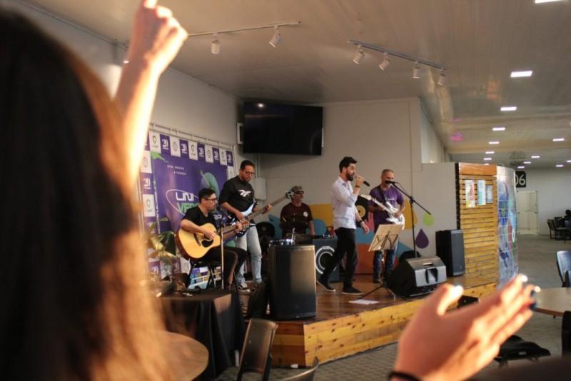 Universo Cultural recebe no palco da Satc a banda N-1