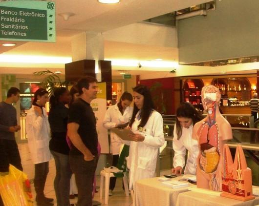 Saúde materno- infantil é tema da ação deste sábado no Shopping Della