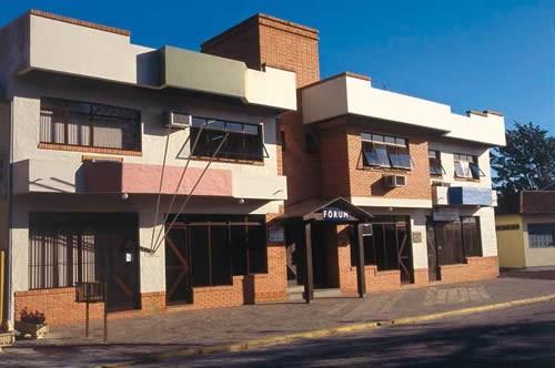 Consumidora acusada de furto será indenizada por supermercado