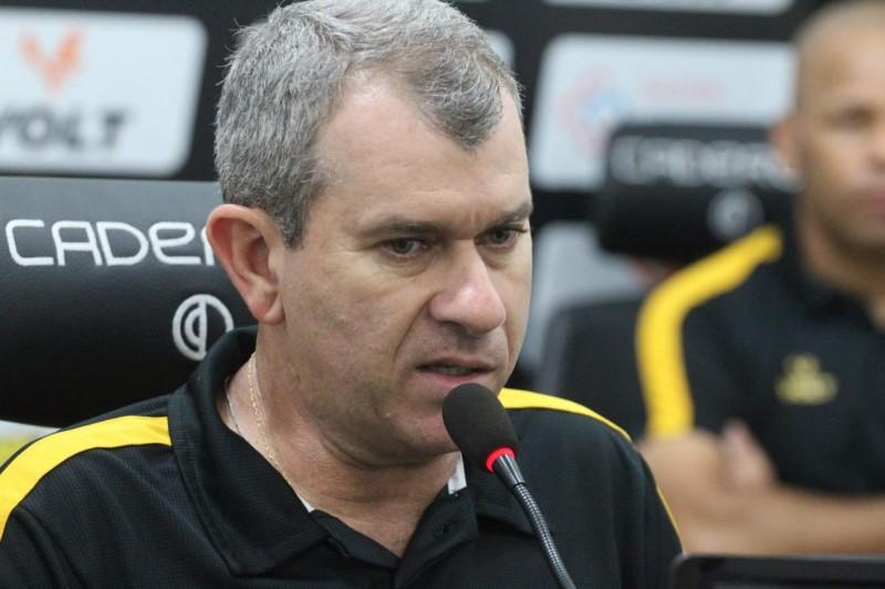‘Não é uma derrota como essa que vai apagar o brilho da equipe no campeonato", diz Tencati