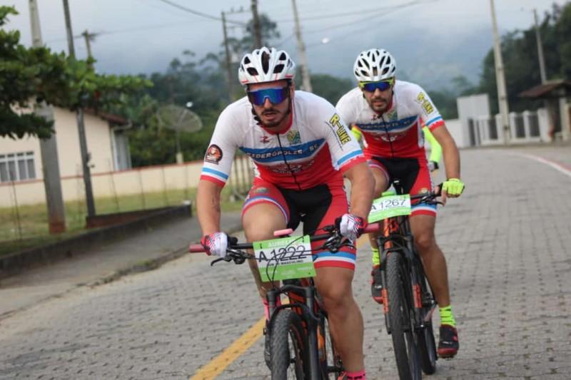 Atletas de mountain bike conquistam mais três troféus para Siderópolis
