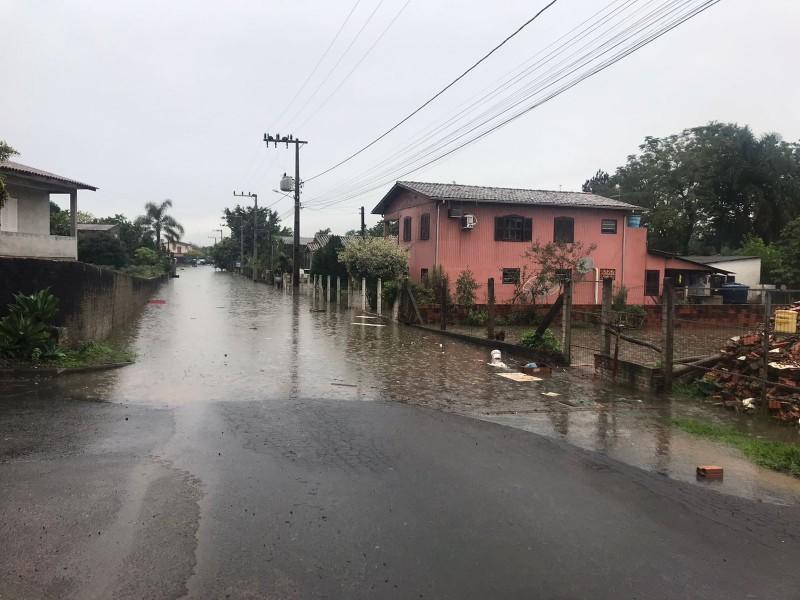 Aulas em Forquilhinha são suspensas, afirma prefeito 