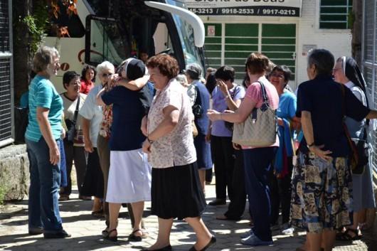 Irmãs Escolares de Nossa Senhora visitam Hospital São José