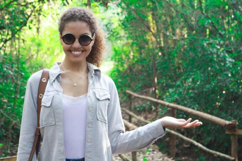 Modelo levará projetos ambientais de Içara para concurso de beleza 