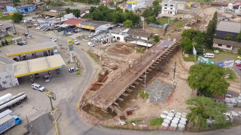Obras de arte especiais do binário estão 30% concluídas em Criciúma