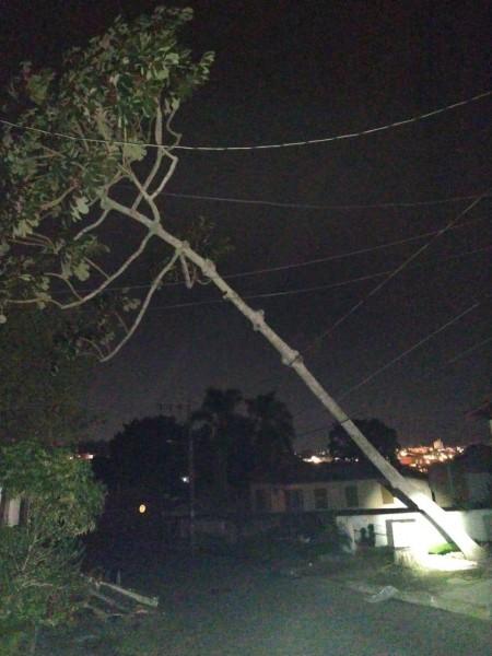 Rajadas de vento ultrapassaram 95 km/h durante a madrugada em Criciúma