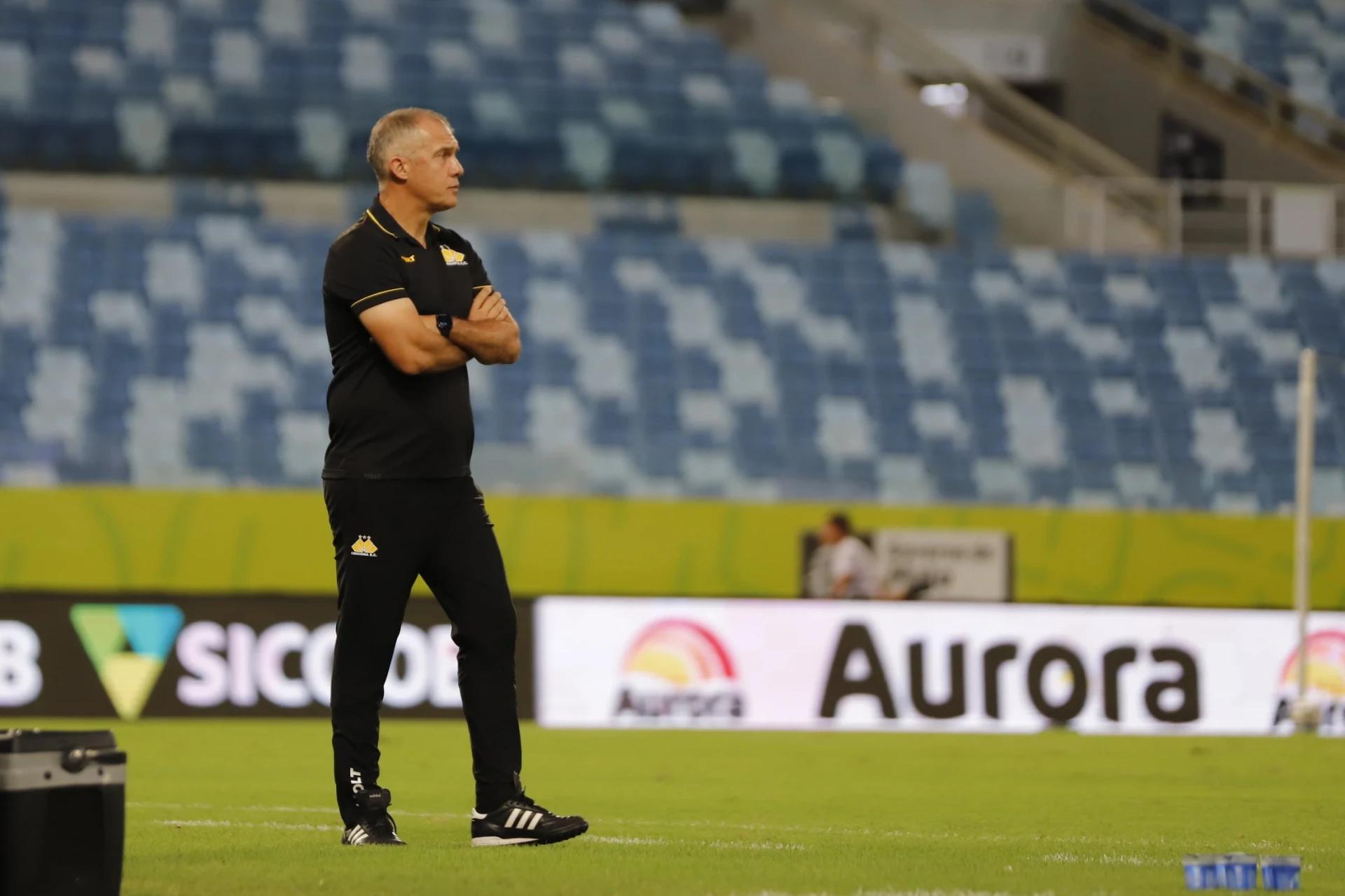 Baptista comemora empate com o Cuiabá: 'Fomos premiados pela luta'