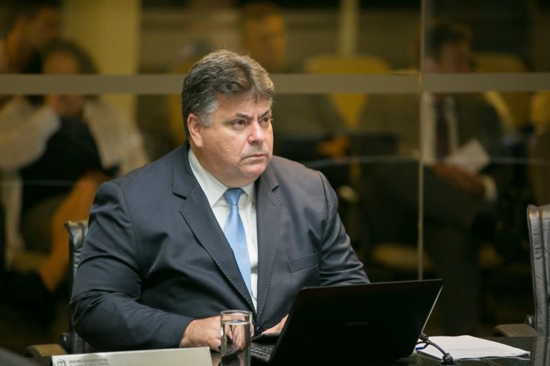 Aprovado projeto que garante vacinação domiciliar para pessoas com dificuldades de locomoção 