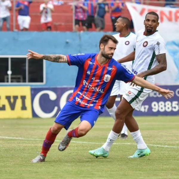 Marcílio Dias constrói placar no primeiro tempo, vence e afunda o Próspera na lanterna do Estadual