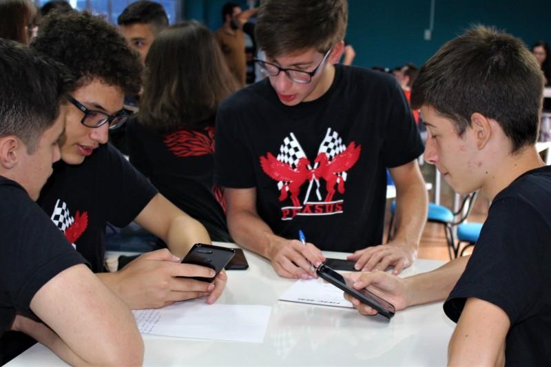 Estudantes do Sesi Senai de Criciúma vão representar Santa Catarina em competição nacional