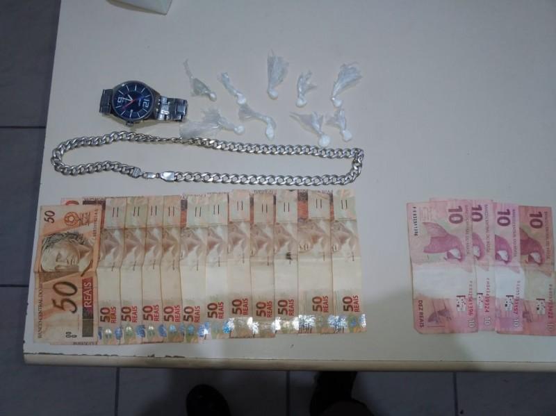 Polícia apreende porções de cocaína em Criciúma 