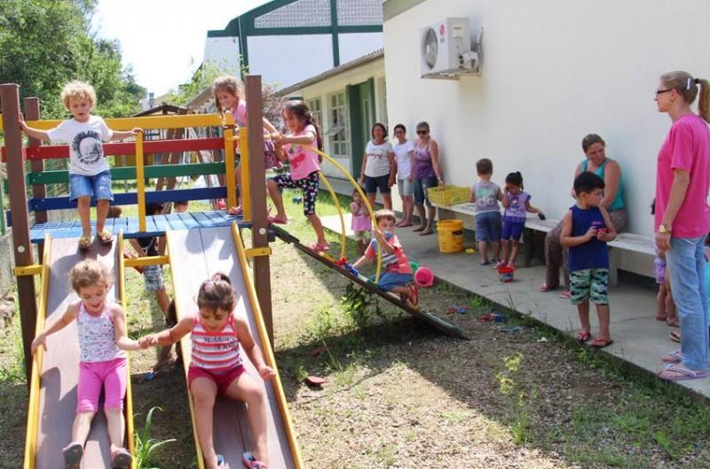 Atendimento garantido em creche durante as férias