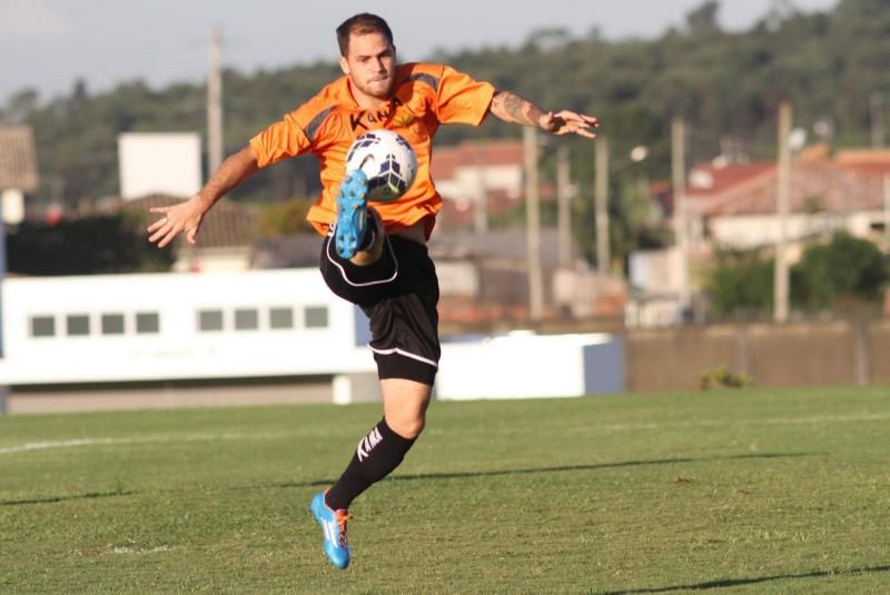 Grata surpresa: Silvinho completa dois meses no Majestoso