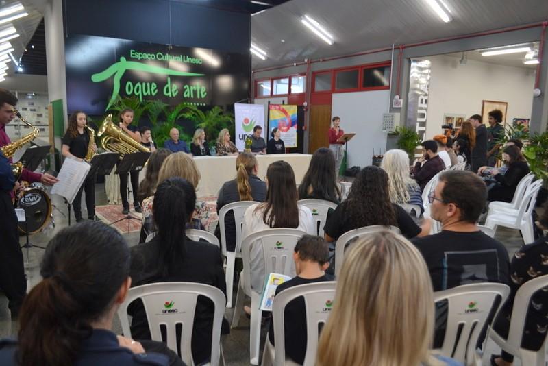 Espaço Cultural da Unesc seleciona trabalhos sobre 140 anos de Criciúma