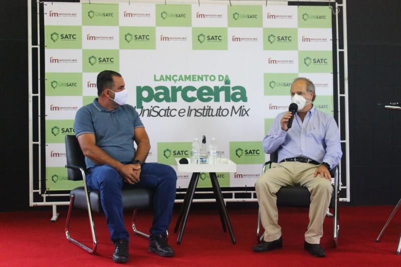 Satc e Instituto Mix fecham parceria para fomentar inclusão e qualificação no mercado de trabalho