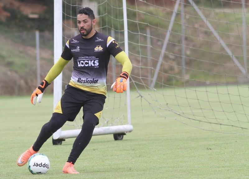 Luiz está pronto para encarar o Inter de Lages