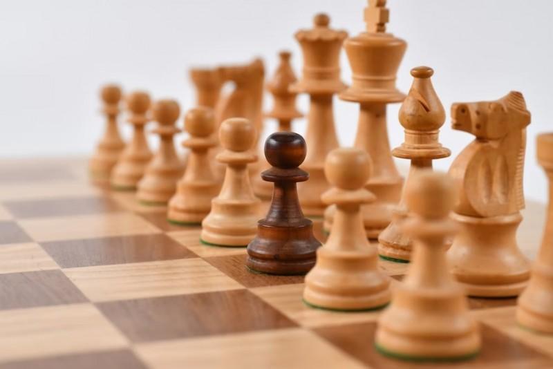 Chess Open: Criciúma recebe atletas de cinco países para torneio de xadrez nesta semana 