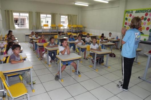 Escolas da rede municipal de Baln. Arroio do Silva ganham novos móveis